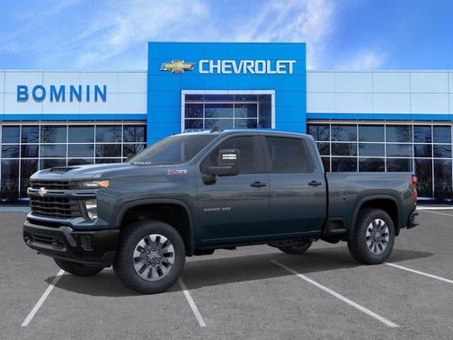 2026 Chevrolet Silverado 2500 Custom