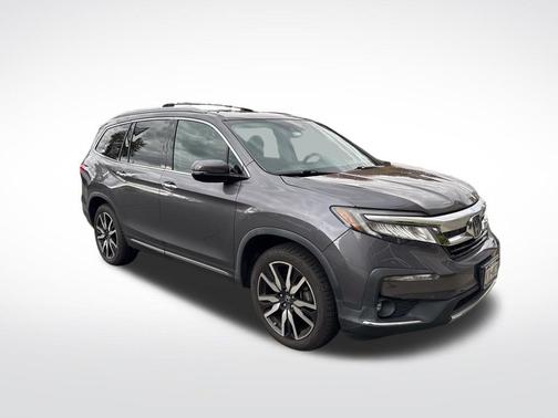 2020 Honda Pilot Touring 8-Passenger