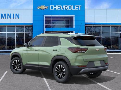 Cacti Green 2026 Chevrolet Trailblazer LT
