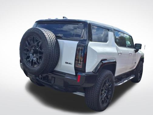 2025 GMC HUMMER EV SUV 2X