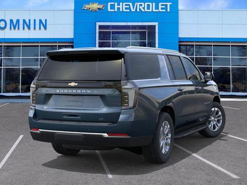 2026 Chevrolet Suburban LT