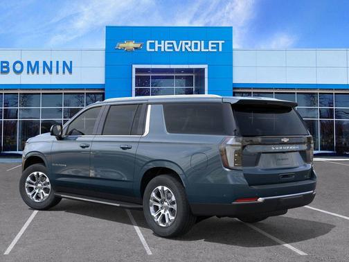 2026 Chevrolet Suburban LT