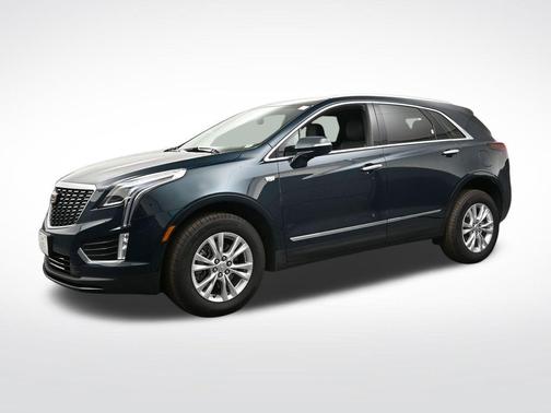 Emerald Lake Metallic 2026 Cadillac XT5 Luxury