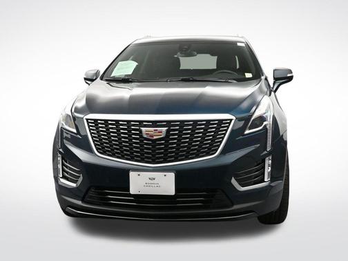 Emerald Lake Metallic 2026 Cadillac XT5 Luxury