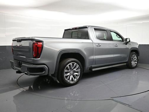 Sterling Metallic 2023 GMC Sierra 1500 Denali