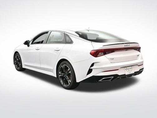 Glacial White Pearl 2022 Kia K5 GT-Line