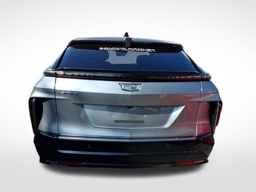 2025 Cadillac LYRIQ Luxury