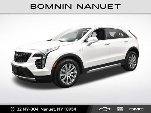 Crystal White Tricoat 2023 Cadillac XT4 Premium Luxury