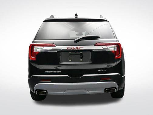 2022 GMC Acadia AWD SLT