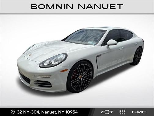 2014 Porsche Panamera 4