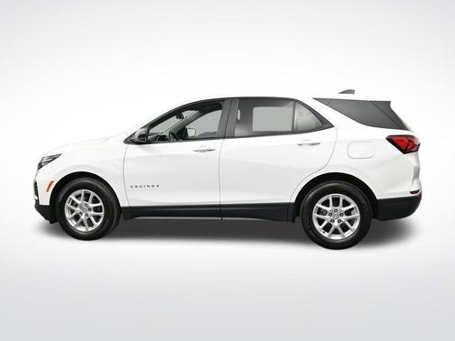 Summit White 2024 Chevrolet Equinox LS
