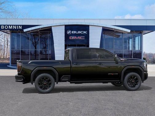 Onyx Black 2026 GMC Sierra 2500 AT4