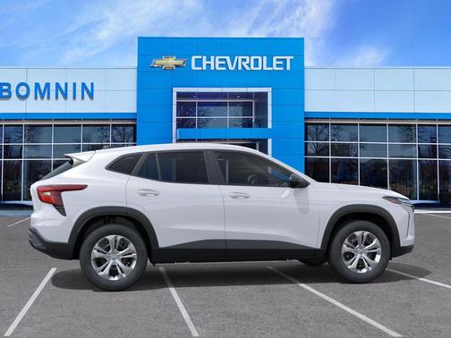 Summit White 2026 Chevrolet Trax LS