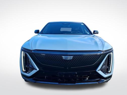 2025 Cadillac LYRIQ Sport