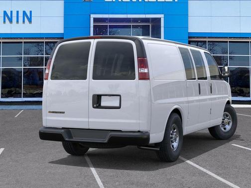 2025 Chevrolet Express 2500 RWD 2500 Regular Wheelbase WT