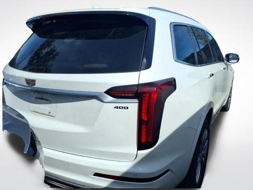 2023 Cadillac XT6 Premium Luxury AWD