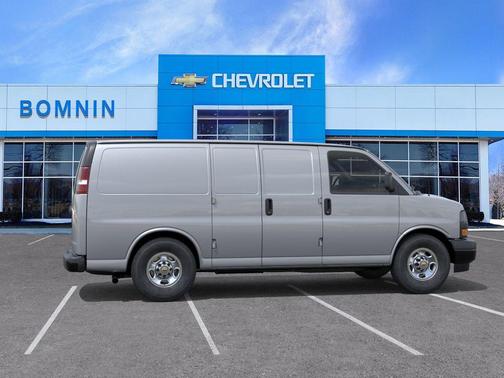 Ice 2026 Chevrolet Express 3500 3500 Regular Wheelbase, WT, RWD