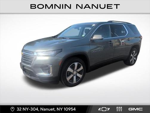 2022 Chevrolet Traverse LT Leather