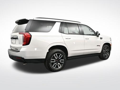 White Frost Tricoat 2023 GMC Yukon 4WD AT4
