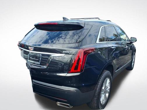 2022 Cadillac XT5 Luxury