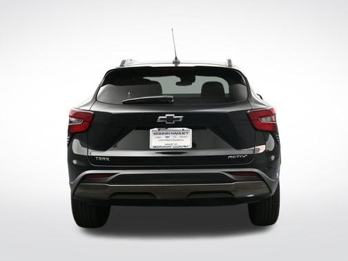 Black Metallic 2024 Chevrolet Trax FWD ACTIV