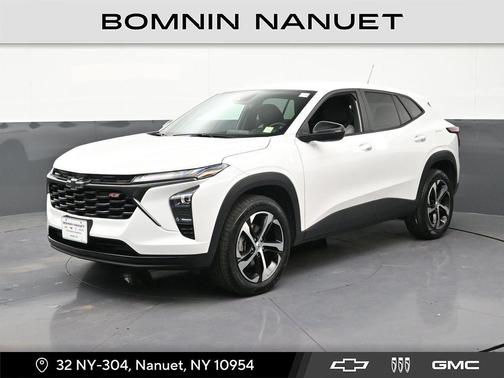 Summit White 2024 Chevrolet Trax FWD 1RS