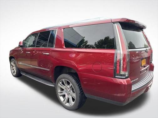 2018 Cadillac Escalade ESV Luxury