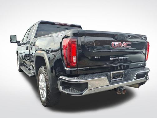 2021 GMC Sierra 2500 SLT