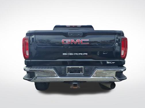 2021 GMC Sierra 2500 SLT