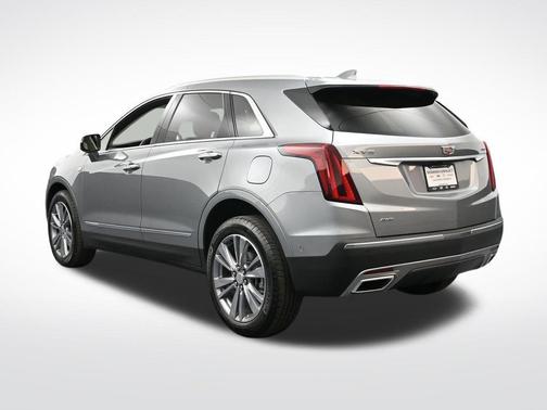 Argent Silver Metallic 2026 Cadillac XT5 Premium Luxury