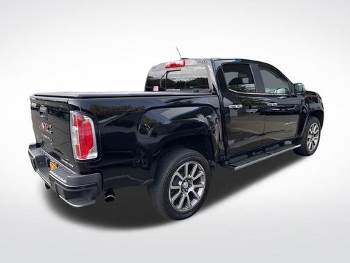 2022 GMC Canyon Denali