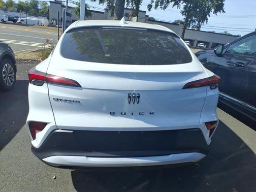 Summit White 2025 Buick Envista Preferred FWD