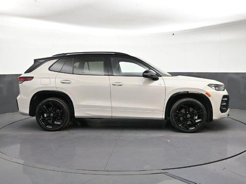 Gy 2025 Volkswagen Tiguan 2.0T SE R-Line Black 4MOTION