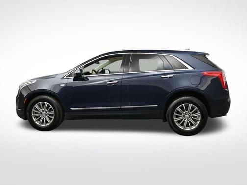 Dark Adriatic Blue 2017 Cadillac XT5 Luxury