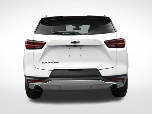 Summit White 2024 Chevrolet Blazer 3LT