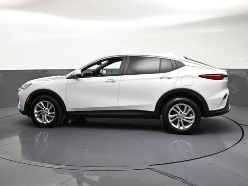 Summit White 2024 Buick Envista Preferred FWD