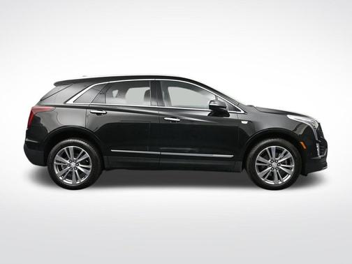 Stellar Black Metallic 2026 Cadillac XT5 Premium Luxury