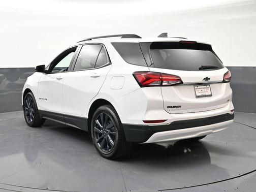 Summit White 2023 Chevrolet Equinox FWD RS