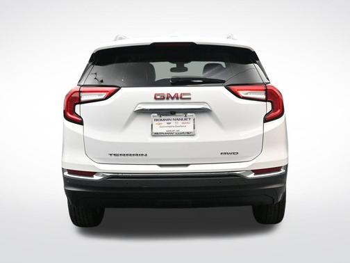 Summit White 2023 GMC Terrain SLT