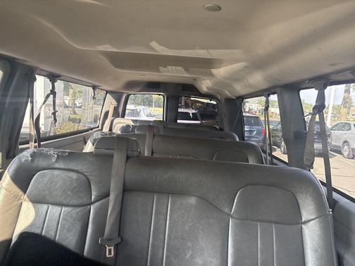 2016 Chevrolet Express 3500 LS
