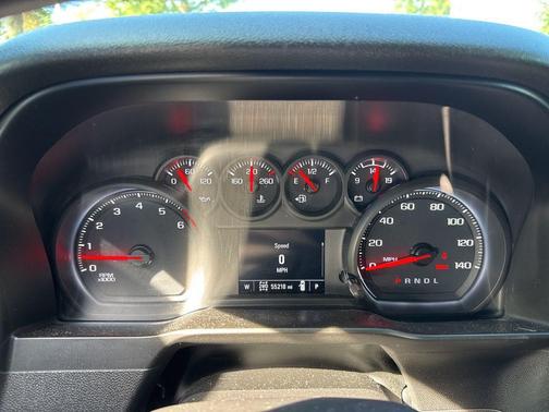 2020 Chevrolet Silverado 1500 Custom