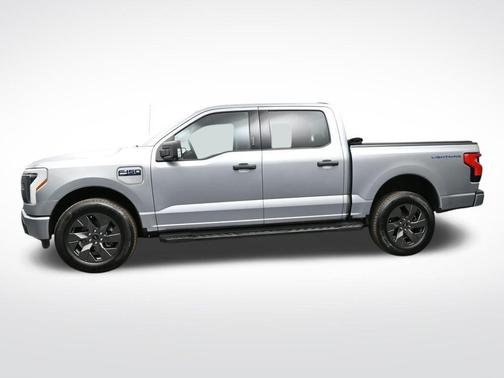 2024 Ford F-150 Lightning XLT