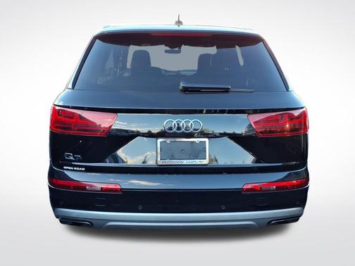 2019 Audi Q7 55 Premium