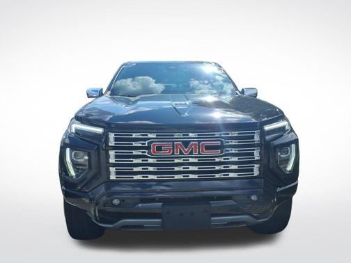 2023 GMC Canyon Denali