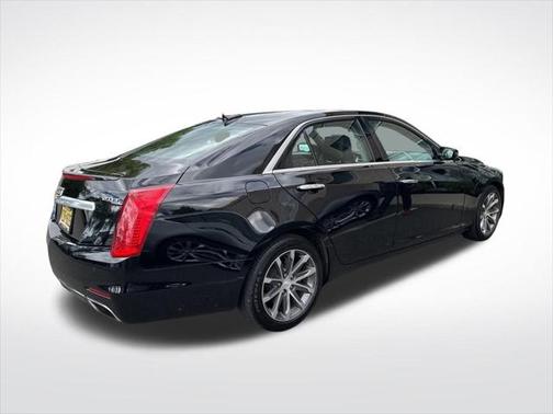 2016 Cadillac CTS 2.0L Turbo Luxury
