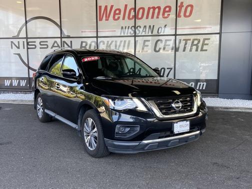 2020 Nissan Pathfinder S