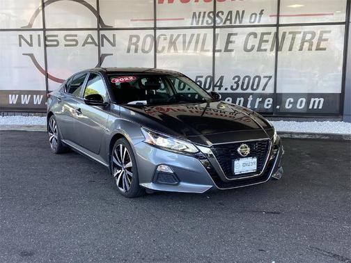 2022 Nissan Altima 2.5 SR
