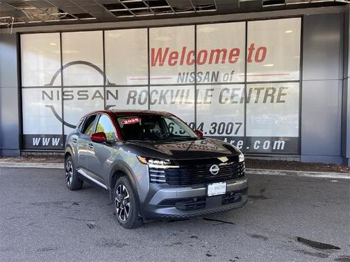 2025 Nissan Kicks SV