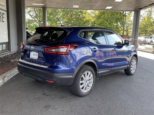 2022 Nissan Rogue Sport S