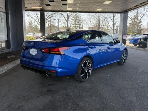 2025 Nissan Altima SR